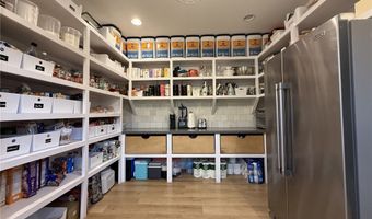 5571 Bethany Bend Dr, Las Vegas, NV 89135