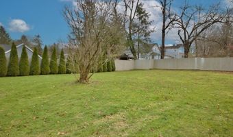 54 Midway Ave, Amenia, NY 12501