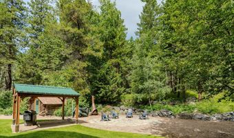 677 Latigo Ln, Bigfork, MT 59911