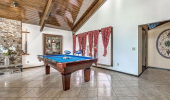 8104 Brownsville Ln, Bethany, OK 73008