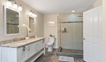 218 Rangeway Rd 292, Billerica, MA 01862