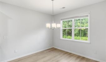 836 Orchard Valley Ln, Boiling Springs, SC 29316
