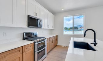 368 S STORRS 107, American Fork, UT 84003