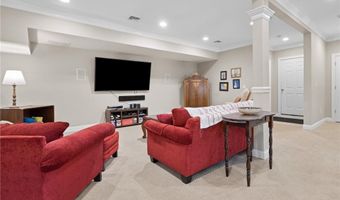 51 Reservoir Rd, Cumberland, RI 02864