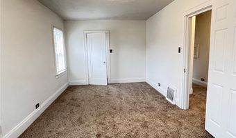 2016 13th St SW, Akron, OH 44314