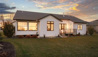 1007 28th St SW, Austin, MN 55912