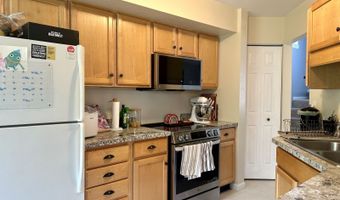 24 Westfield Pl, Athens, OH 45701