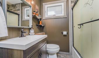 216 Main St, Middletown, NJ 07748