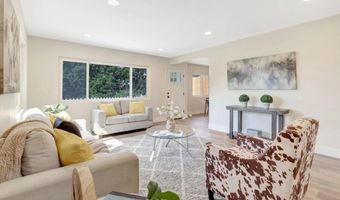 9188 Valencia St, Spring Valley, CA 91977