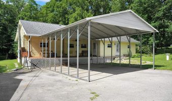 19 Walnut Heights Rd, Bedford, IN 47421