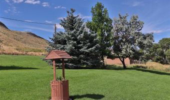 414 Southfork Rd, Cody, WY 82414