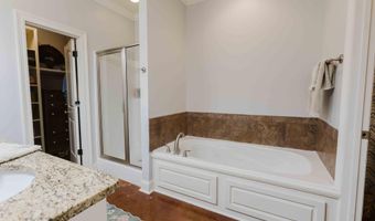 212 Bream Pond Ln, Brandon, MS 39047