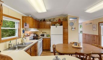 279 Hunter N Rd, Alburgh, VT 05440