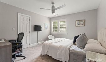 4208 Black Sycamore Dr, Charlotte, NC 28226