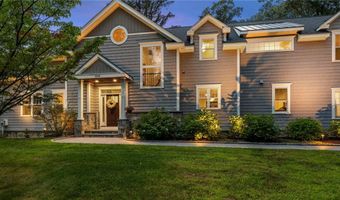1004 Great Rd, Lincoln, RI 02865