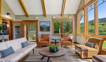 2594 Star Ridge Rd, Bozeman, MT 59715