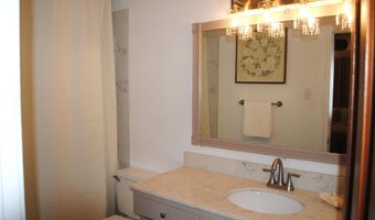 176 Miramar Ave, Biloxi, MS 39530