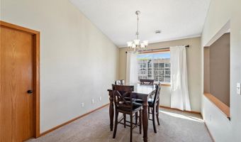 6582 154th St W 132, Apple Valley, MN 55124