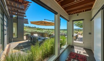 62608 Sparrow Hawk Cir, Bend, OR 97703