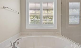 14 Cord Grass Ln, Savannah, GA 31405