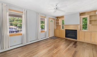 29 Fenner Ave A, East Providence, RI 02915