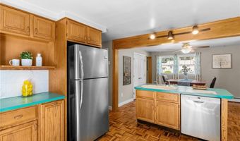 72 Windsor Park Dr, Coventry, RI 02816