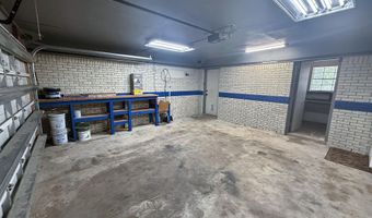 2058 Trailwood Dr, Biloxi, MS 39532