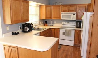 1323 Wisconsin Cir, Ames, IA 50014