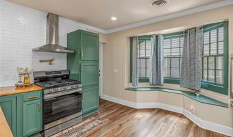 117 E Robinson Pl, Shreveport, LA 71104