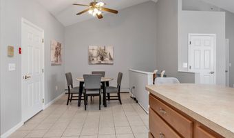 6 Sarah Ct, Amityville, NY 11701