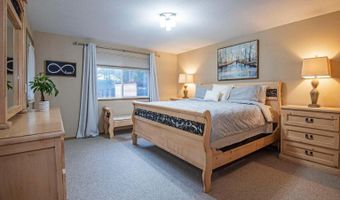 55918 Snow Goose Rd, Bend, OR 97707