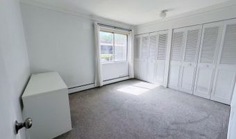 1225 Island Dr 103, Ann Arbor, MI 48105