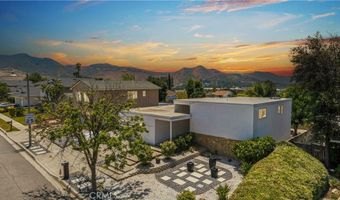 5629 Rainbow Crest Dr, Agoura Hills, CA 91301