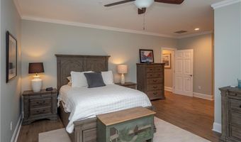 283 Broadway Ave, Newport, RI 02840