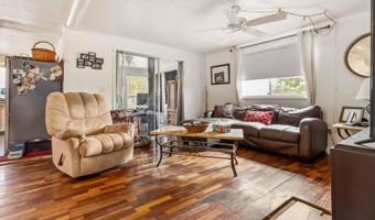 901 Laurel Cir, Barefoot Bay, FL 32976