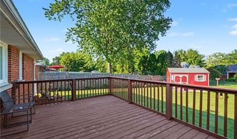 1540 Lilly Ln, Alliance, OH 44601