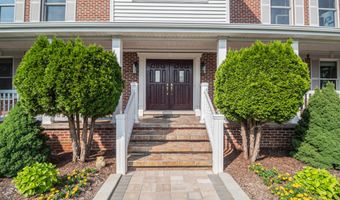 8411 Reese Ln, Ann Arbor, MI 48103