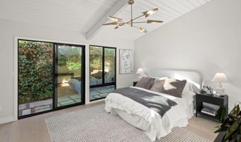 2526 Aster St, San Diego, CA 92109