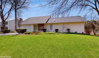 537 Wiswell Dr, Williams Bay, WI 53191