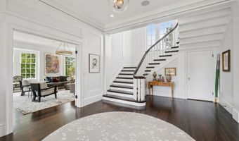 1121 BAY St, Alameda, CA 94501