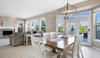 1690 Meadowside Dr, Ann Arbor, MI 48104