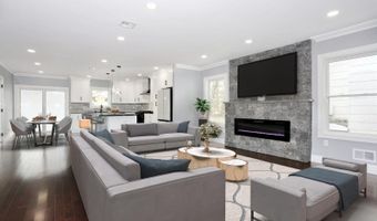 46 Phelps Ave, Bergenfield, NJ 07621