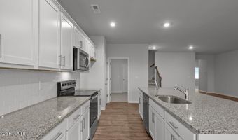 1087 Aviator Ln, Ayden, NC 28513