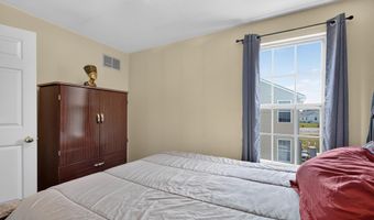 29 WALDEN Ln, Dover, DE 19904