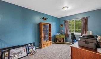 23882 Monroe St, Armada, MI 48005