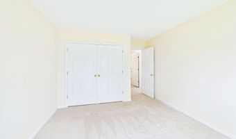 159 Kensington Way, Aberdeen, NC 28315