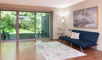 609 Watersedge Dr, Ann Arbor, MI 48105
