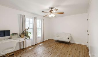 114 Barrington Dr 4, Athens, GA 30605