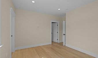 50 Prospect Ave, Jamestown, RI 02835