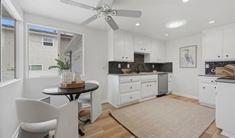 2202 Greenbrier Dr, Oceanside, CA 92054